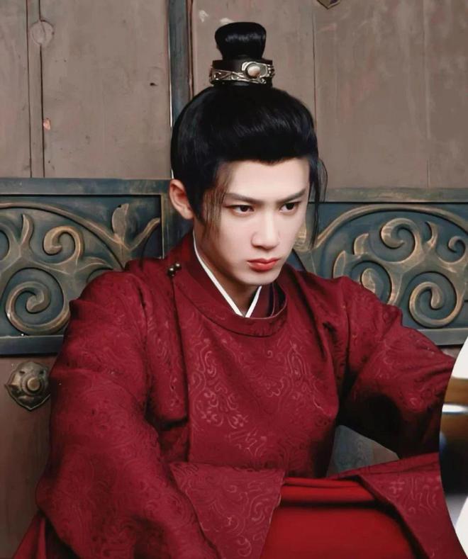 古装轻喜剧《四方馆》热播熊猫体育平台檀健次周依然颜值实力并存联手探案