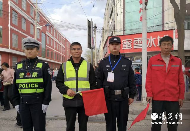 靖边公安：成为青少年健康成长的“藏蓝后盾熊猫体育”(图3)